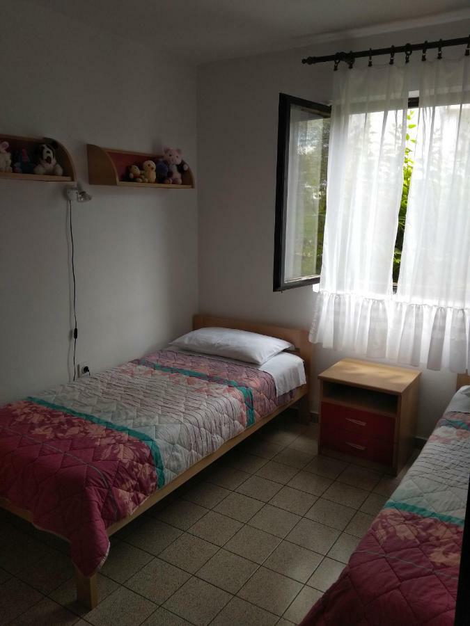 Apartment Ana M Krk Town Bagian luar foto
